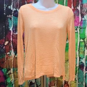 Small Forever 21 peach pink Long-sleeved sweater